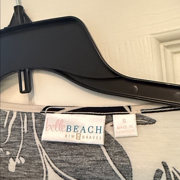 Belle by Kim Gravel Black Floral Blouse - Picture 2 of 5